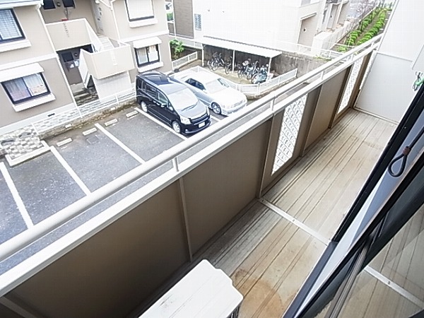 ロイヤルタウン泉C ベランダ