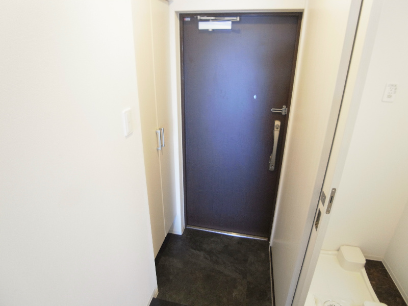 エスポワール鎌ヶ谷 玄関