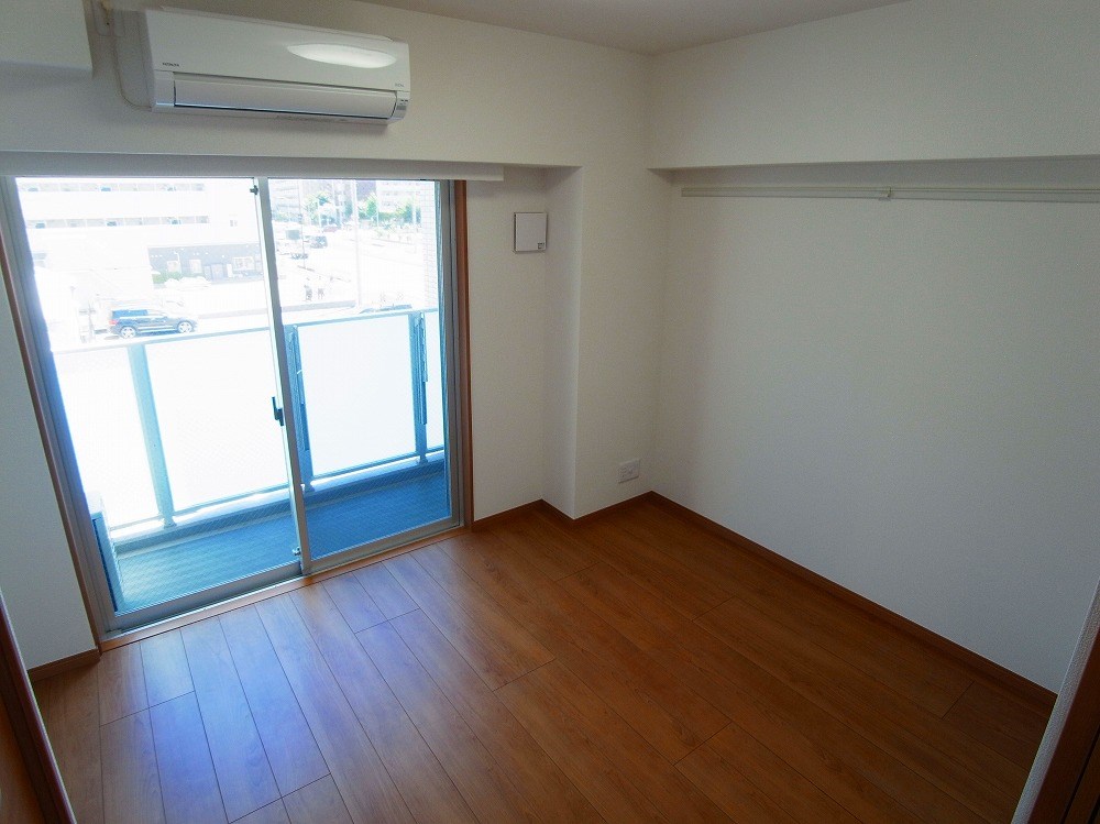 ペアパレス六町2号館  その他10