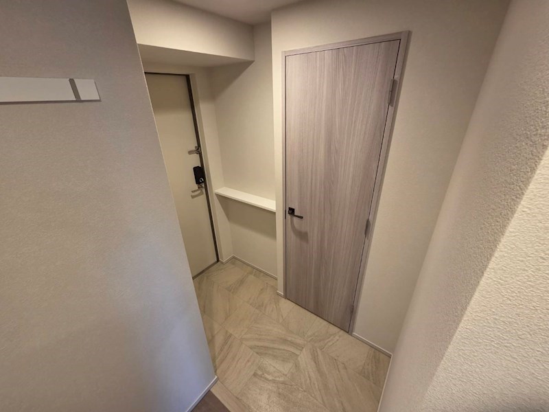ラグゼナ北千住Ⅱ 玄関