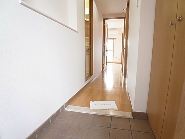 パインエクセレント 玄関