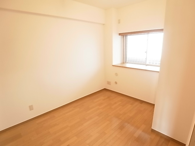 パインエクセレント ベッドルーム