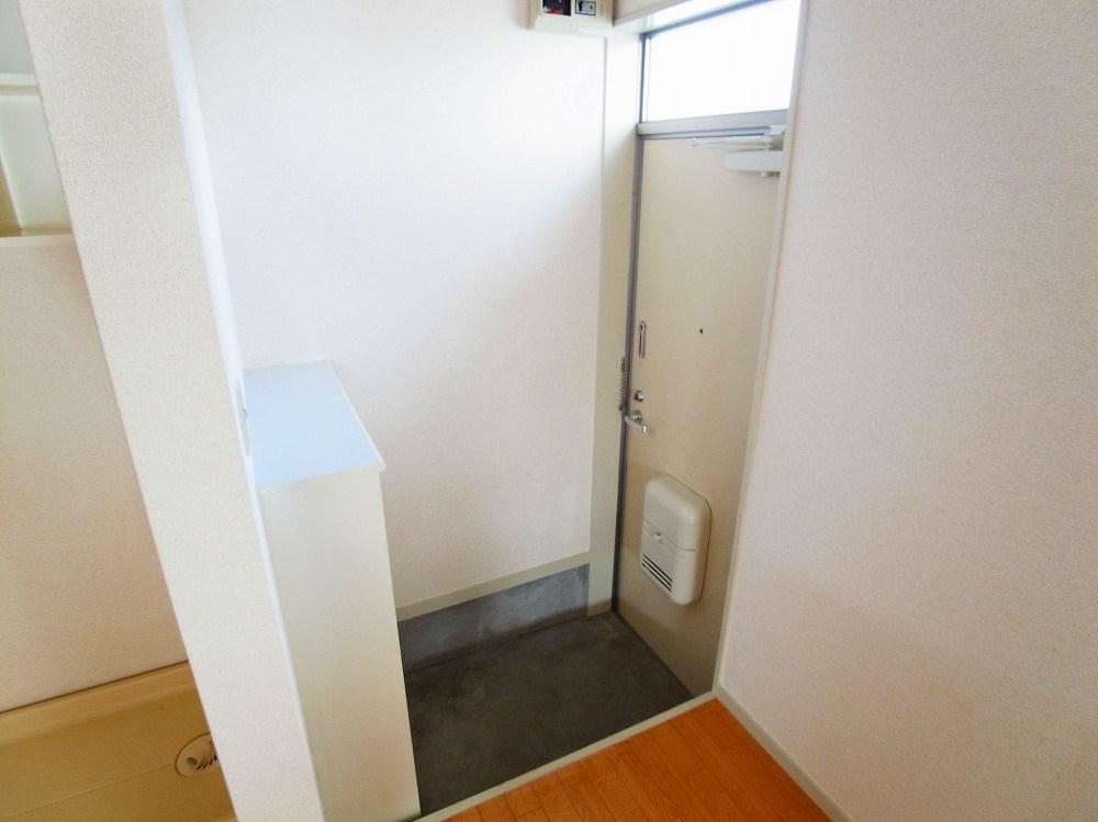 コーポ・カネマツ 玄関