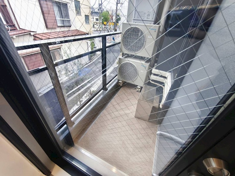 ルミーク北千住 ベランダ