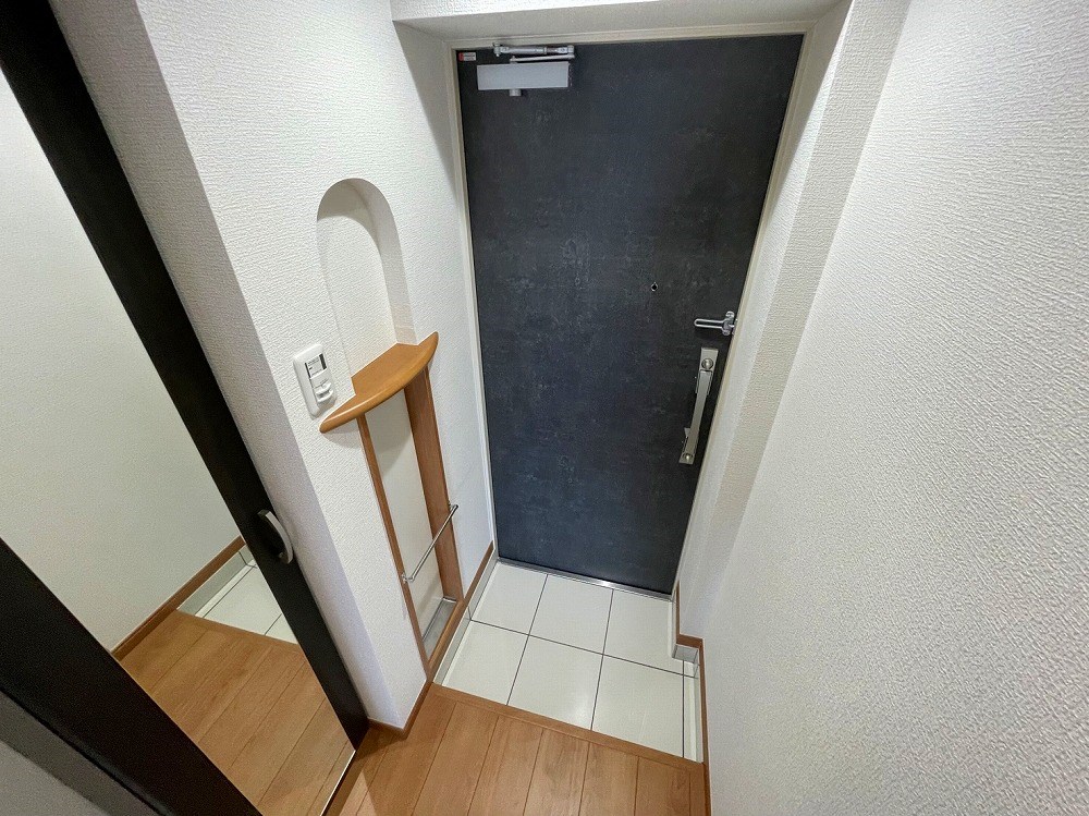 GRANPASEO舎人  玄関