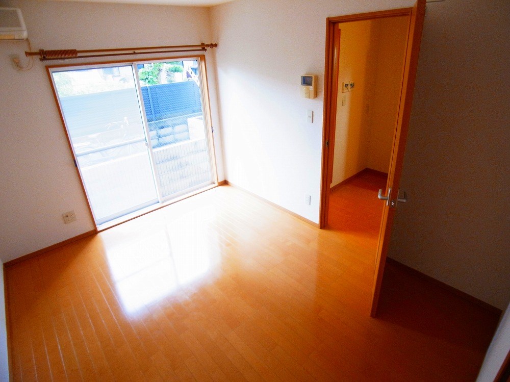 ビーポーレン中央本町  その他1