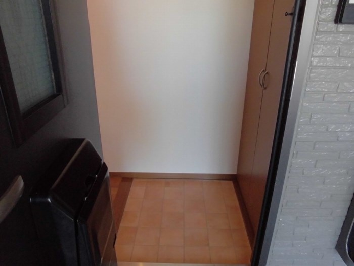 グリーンルーフ  玄関