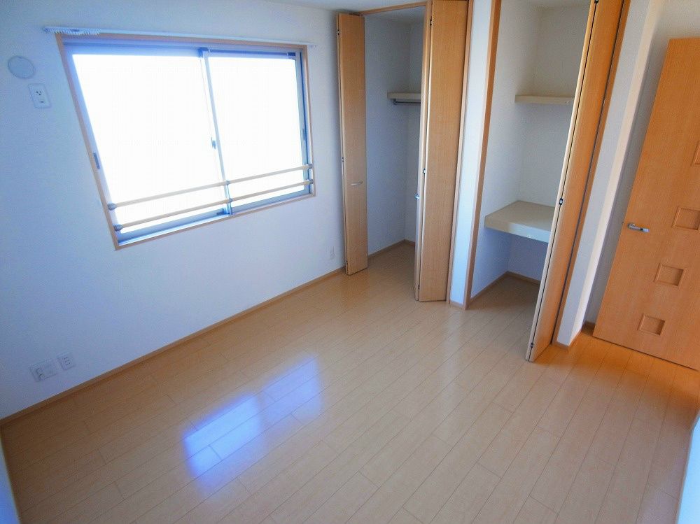 プリモ西白井Ｄ棟 ベッドルーム