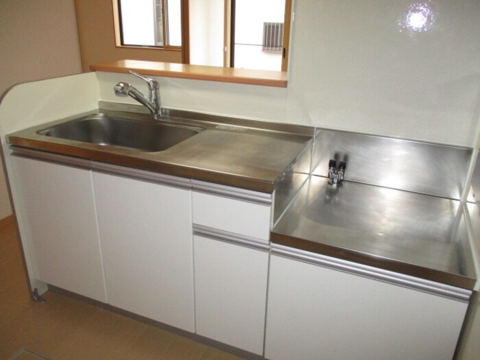 メゾンヴェールＳＹＯＥＩ キッチン