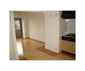 綾東ヴィレッジ壱番館 リビング