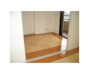 綾東ヴィレッジ壱番館 ベッドルーム