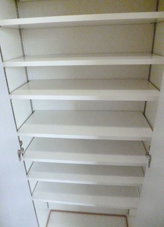 いずみマンション 玄関