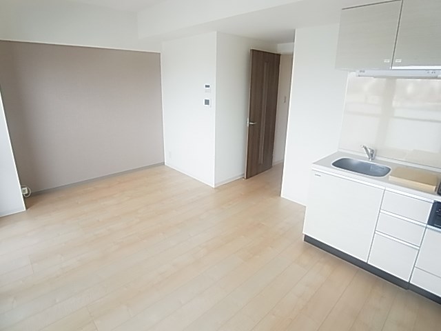 Ｗｈｉｌｅ　椿 その他7