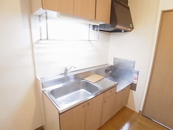 メゾンヤマリⅢ キッチン