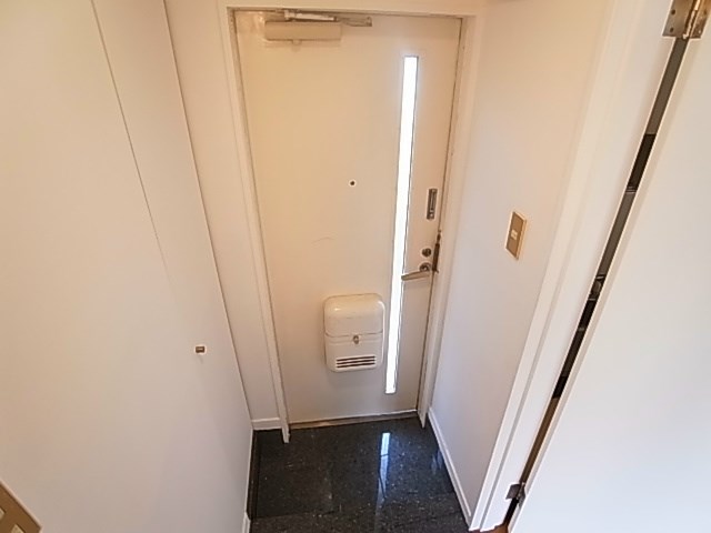 オリバーハウスⅡ 玄関