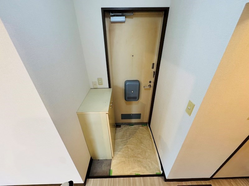 メゾンヤマリⅡ 玄関