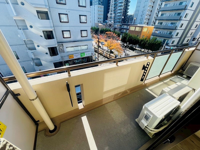 第六鳥塚ビル ベランダ