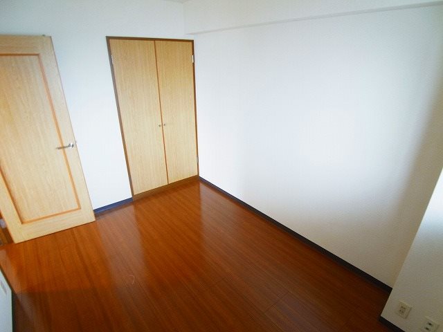 INSURANCE　BLDG.ⅩⅢ その他12