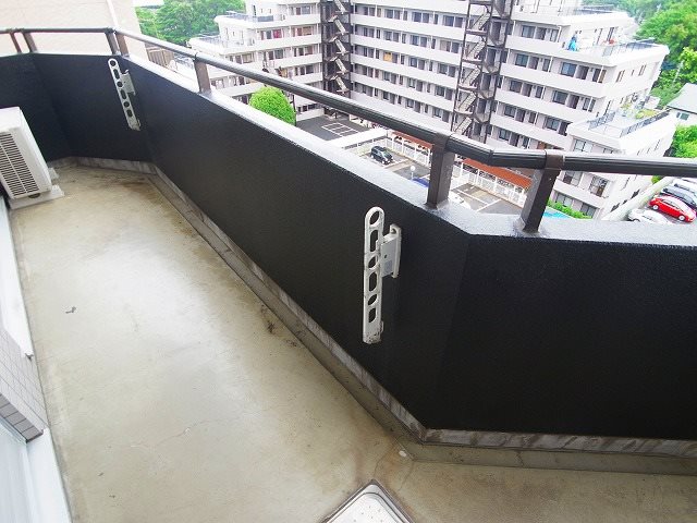 INSURANCE　BLDG.ⅩⅢ ベランダ