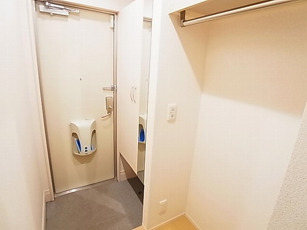 アネシスⅡ 玄関