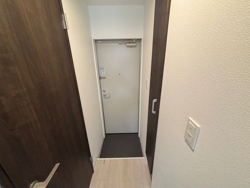 ジーメゾン我孫子セレニテ 玄関