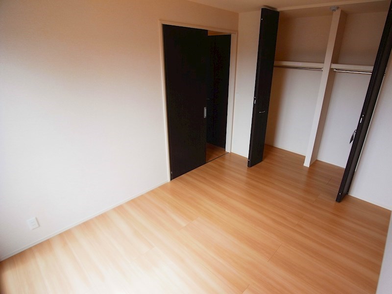 コンフォールコート ベッドルーム