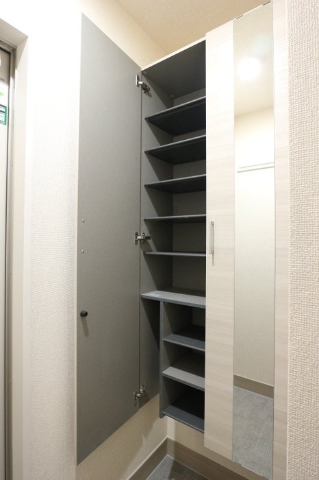 フライハイト 玄関