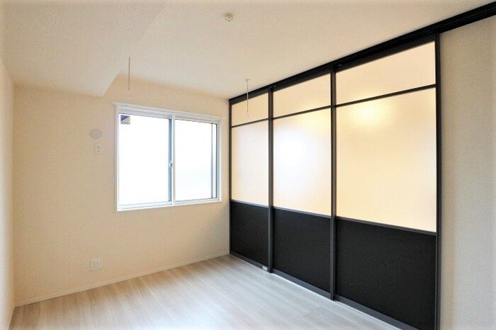 フライハイト ベッドルーム