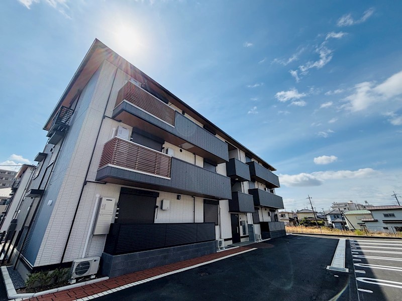 フライハイト 外観写真