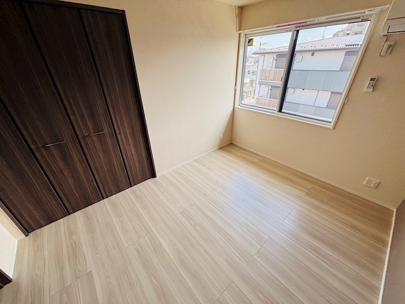 フライハイト ベッドルーム