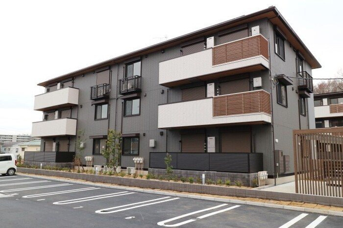 フライハイト 外観