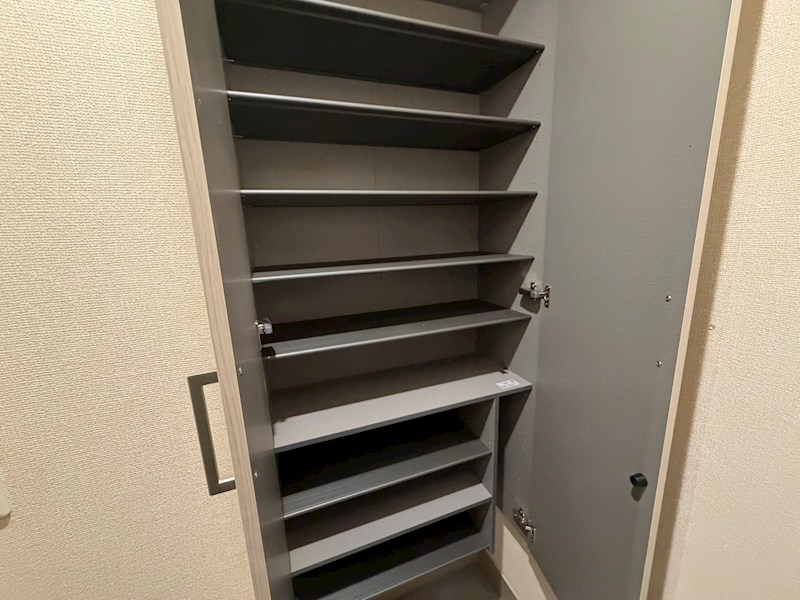 プラヴール その他6