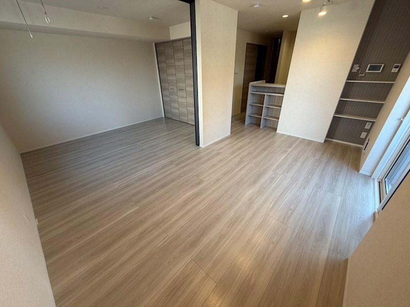 プラヴール その他32