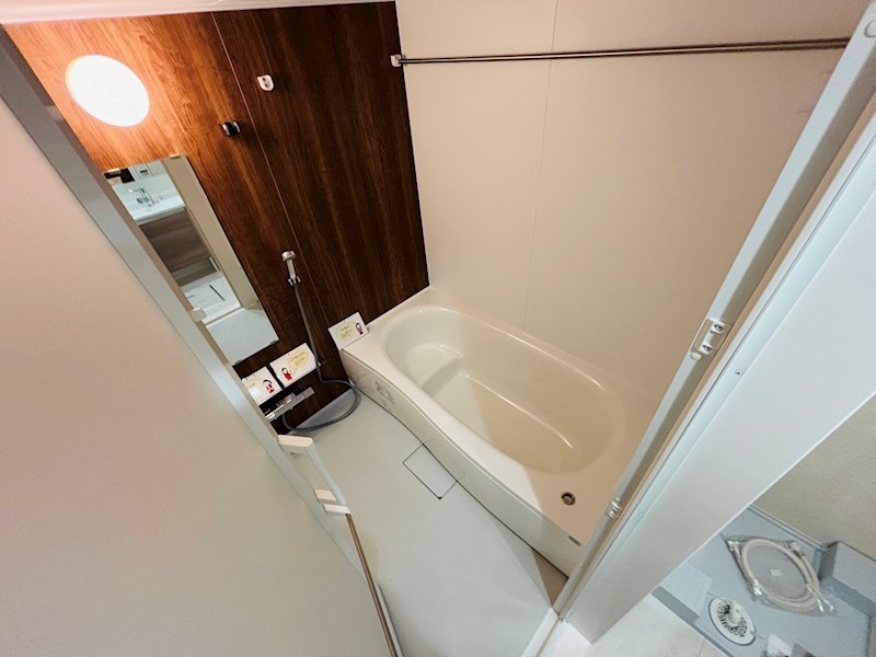 リベラル 風呂画像