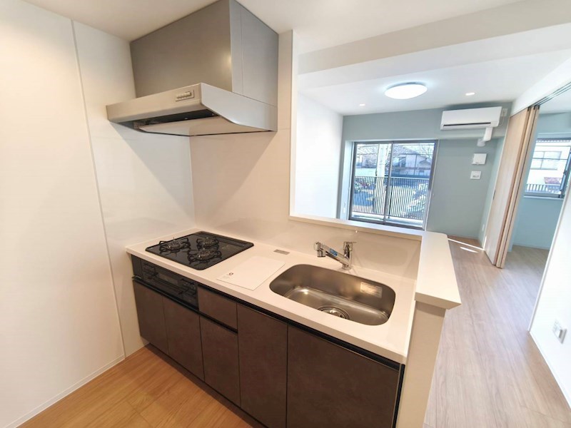 ロイジェント西新井 キッチン