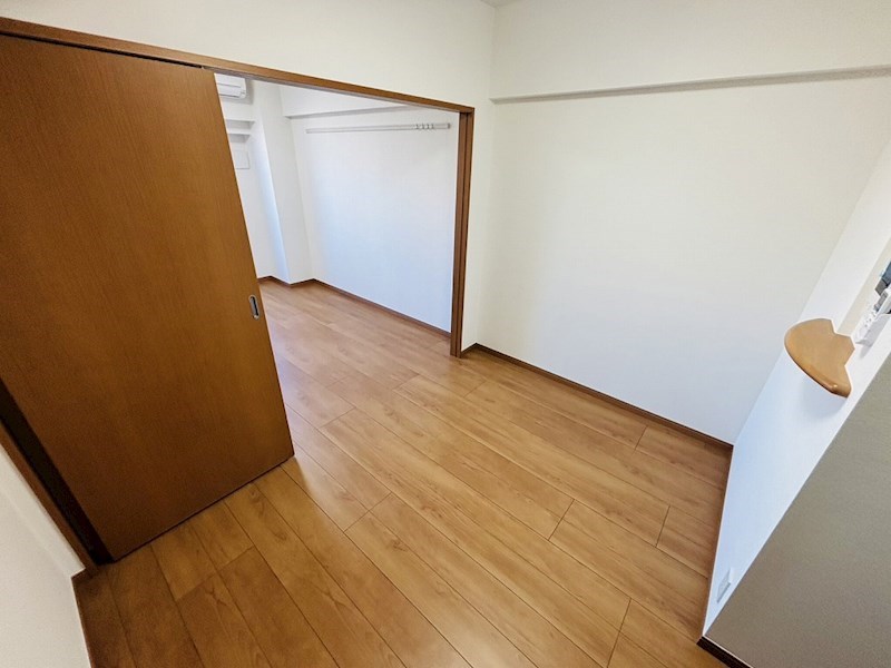 ペアパレス六町環七北通り その他14