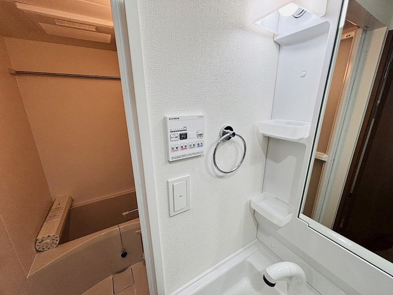 ペアパレス六町環七北通り その他24