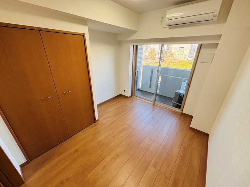 ペアパレス六町環七北通り ベッドルーム