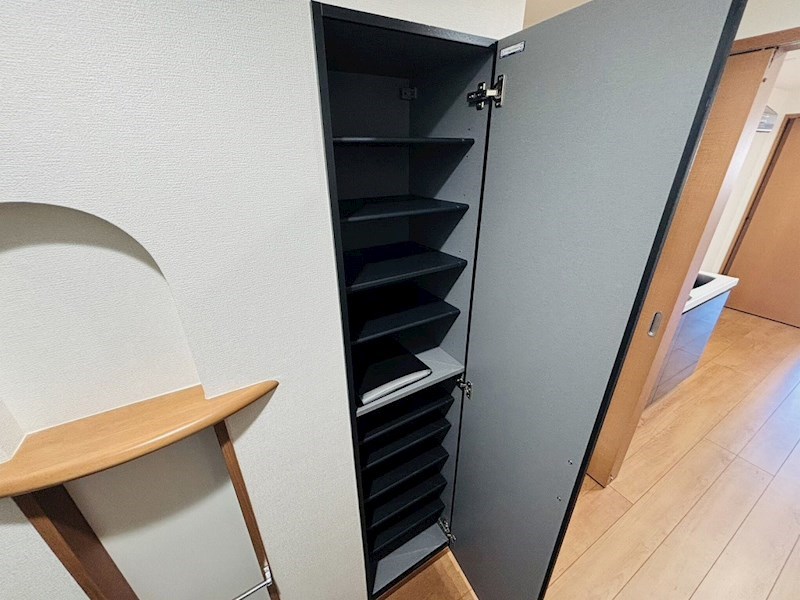 ペアパレス六町環七北通り その他8