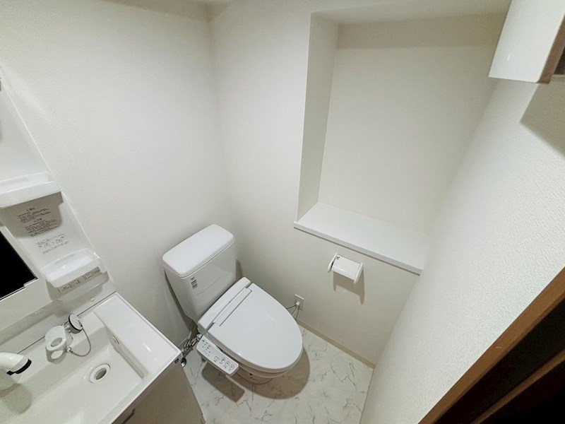 ペアパレス六町環七北通り その他1