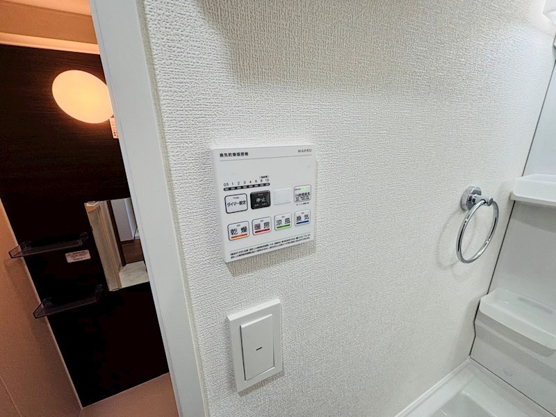 ペアパレス六町環七北通り その他16