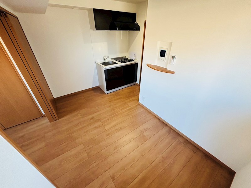 ペアパレス六町環七北通り その他10