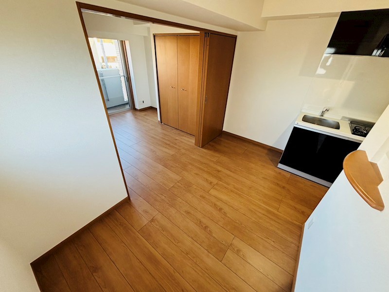 ペアパレス六町環七北通り その他11