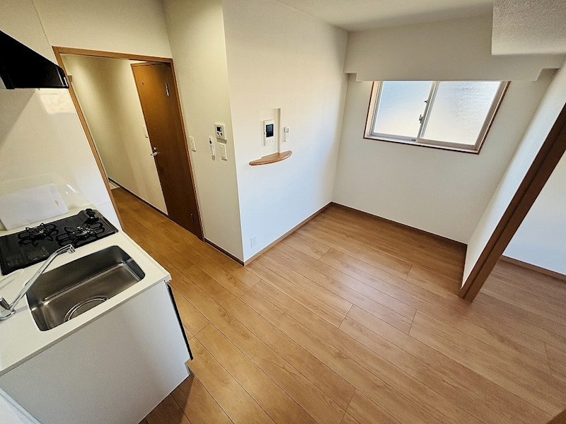 ペアパレス六町環七北通り その他14