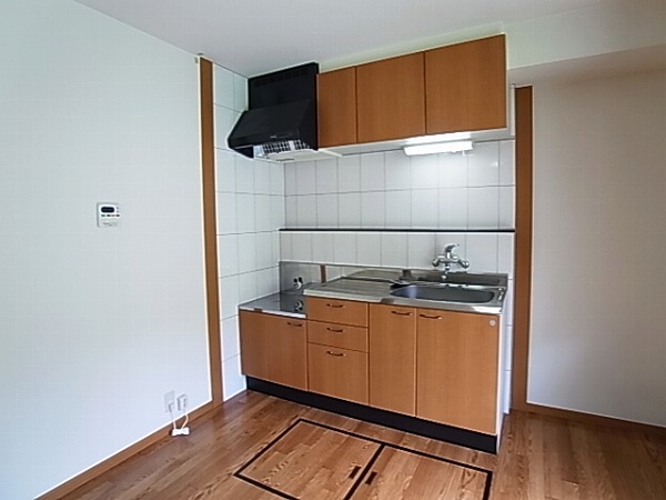 クレメント駒木Ｂ キッチン