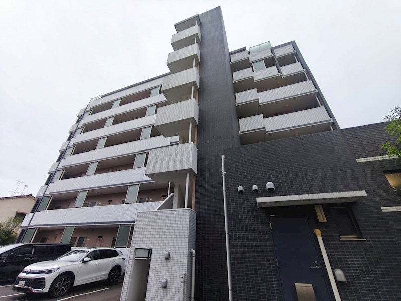 コウジーコート 外観写真