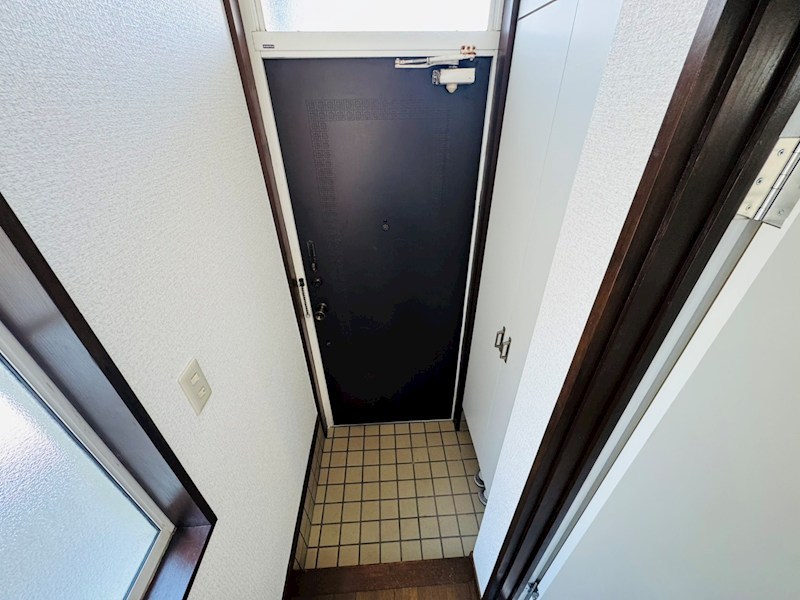 ルーミー我孫子11番館  玄関