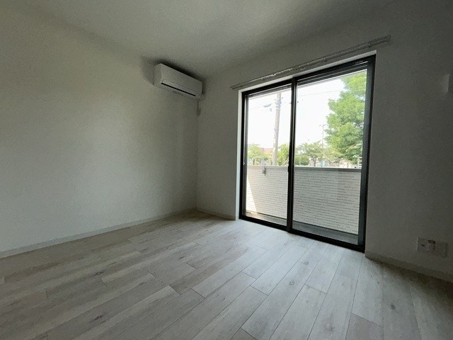 ジーメゾン松戸中和倉 ベッドルーム