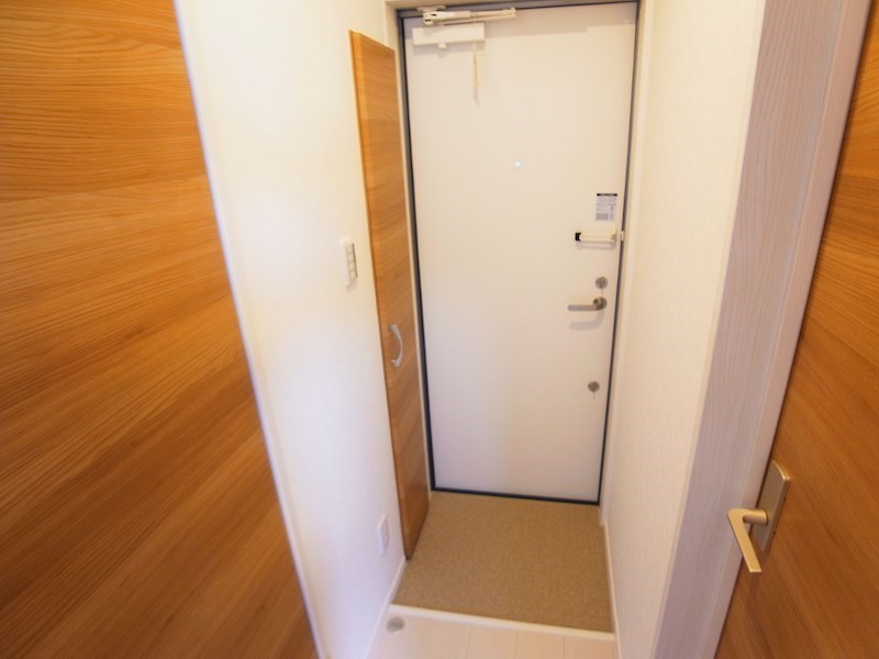 パラシオ柏 玄関