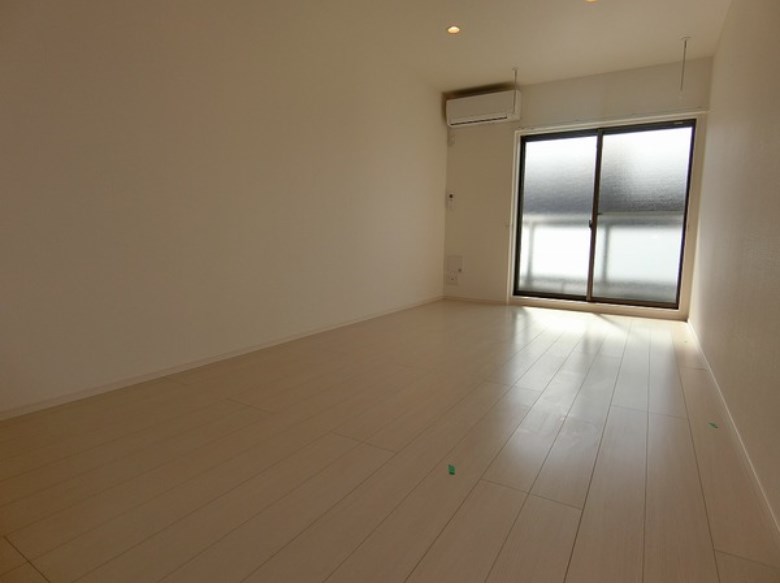 リブリ・Ｅｍｅｒｇｅｎｃｅ　Ⅱ ベッドルーム